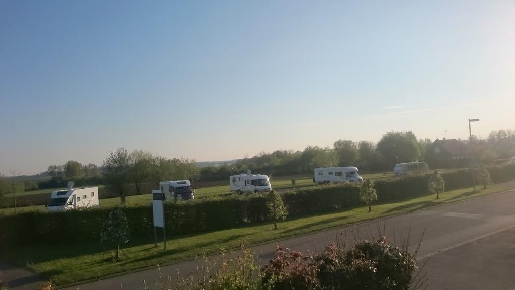 Camping De La Miniere Forges-les-Eaux Exterior photo